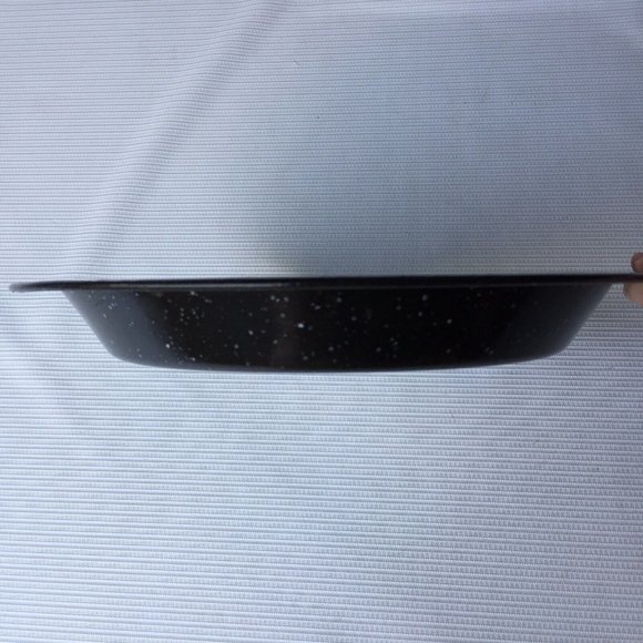 Black Speckled Enamelware Metal Dinner Plates & Frying Pan Skillet Camp Hike Set - Picture 6 of 12